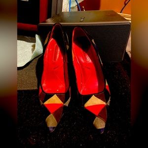 Vintage Cesare Paciotti multicolor shoes. Suede lightly worn size 36.5 (6.5 US)